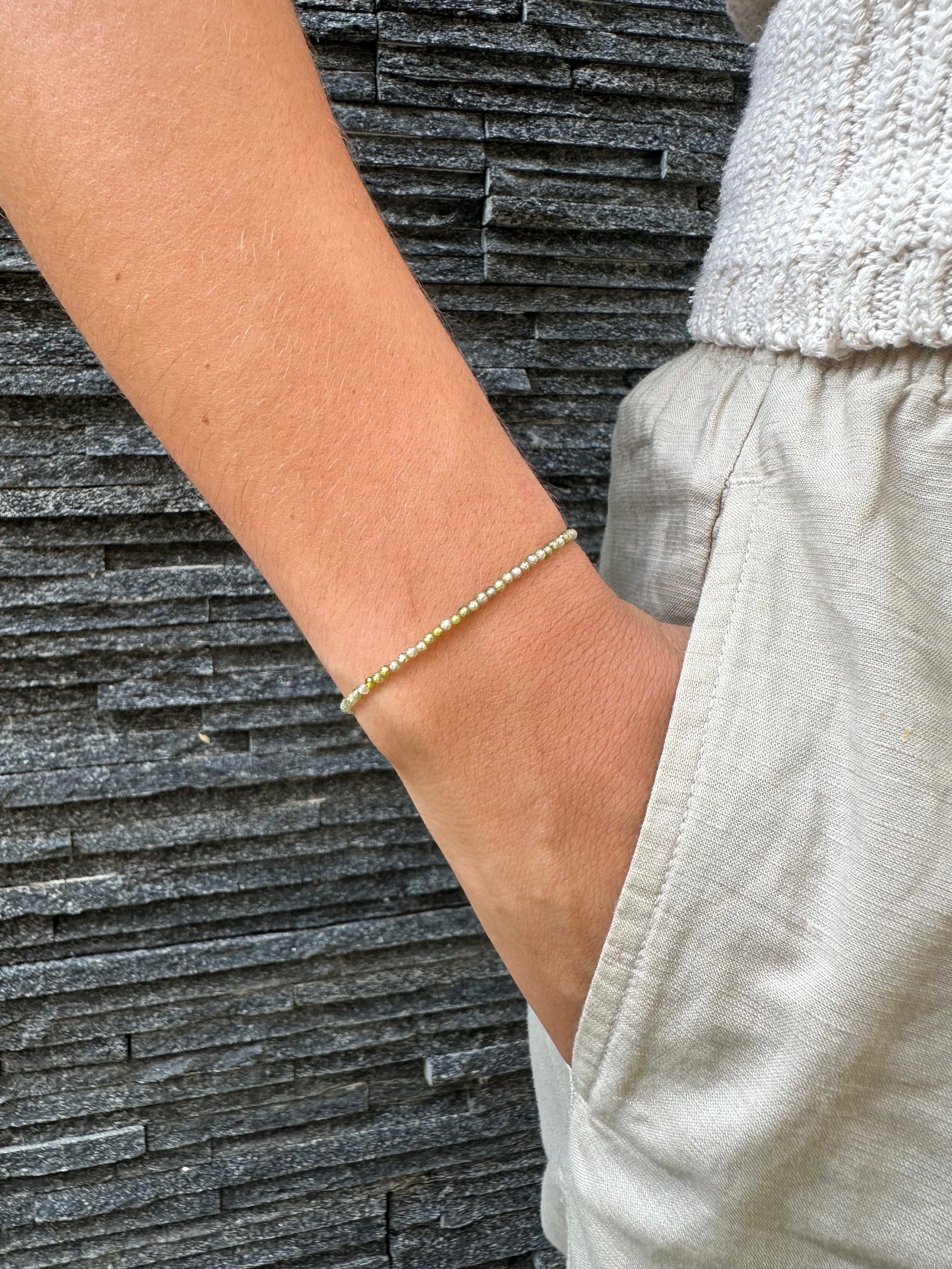 PULSERA SENCILLA VERDE BRILLANTE