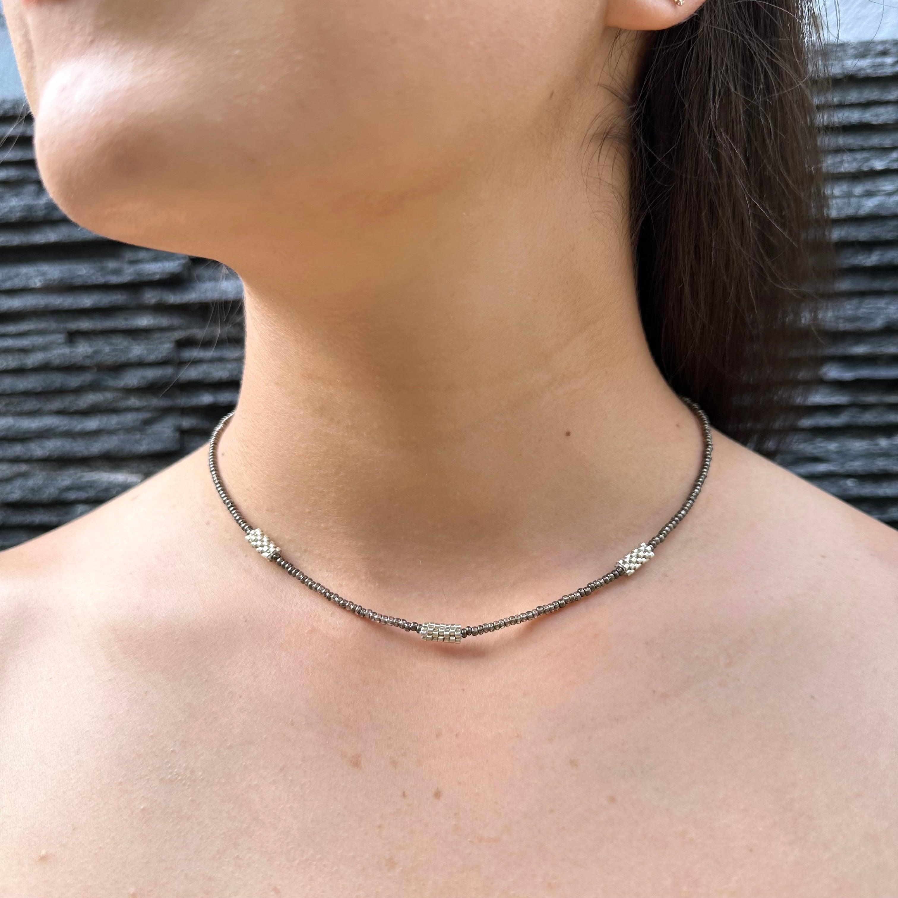 CHOKER CON DETALLES MIYUKI