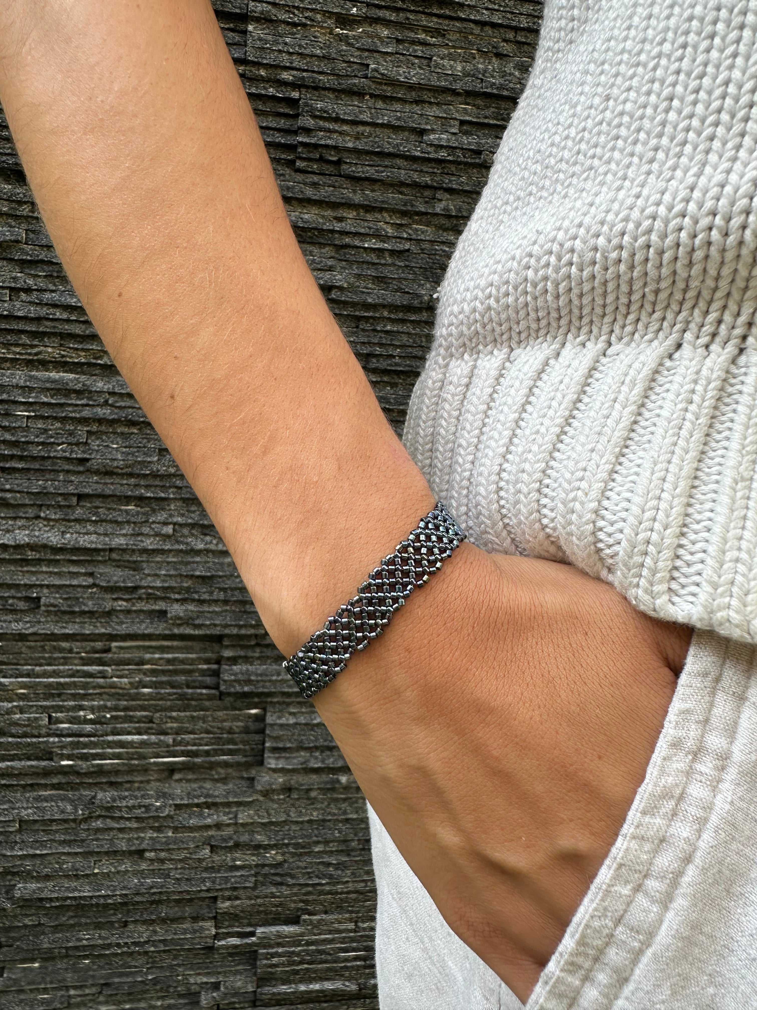 PULSERAS TEJIDAS