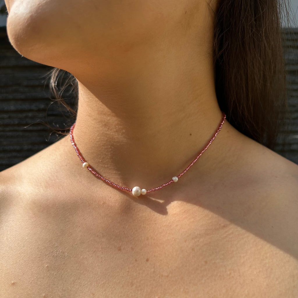 CHOKERS BÁSICOS CON PERLA