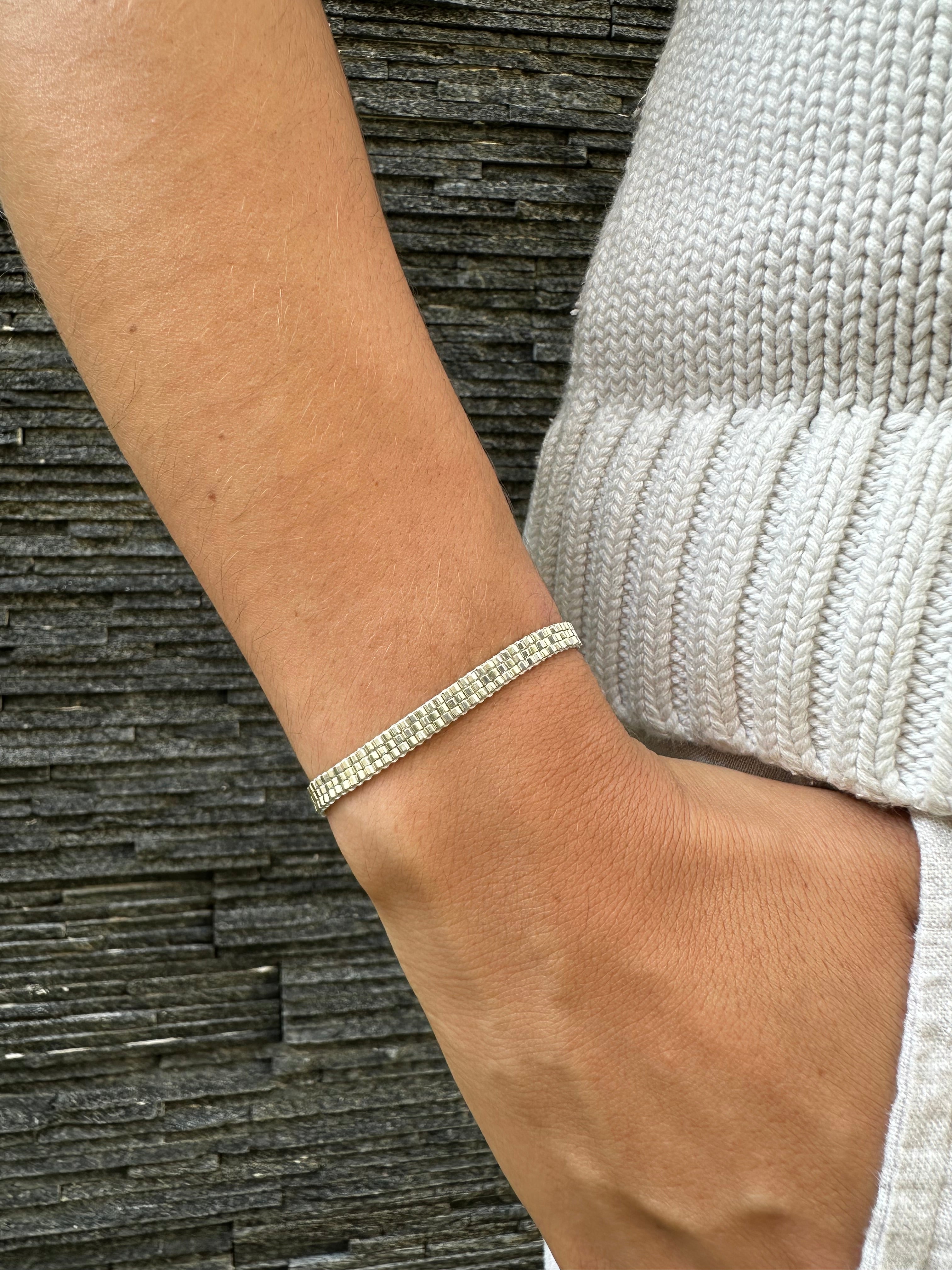 PULSERAS TELAR
